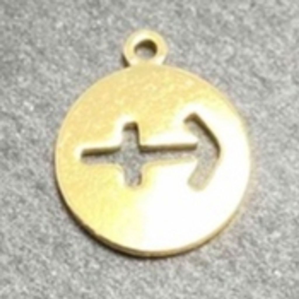 tw-11134207-23020-qd2gzikx0jnv86