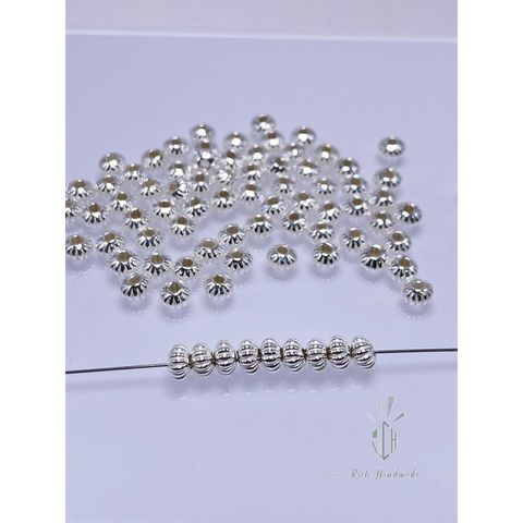 tw-11134211-7rasg-m2pg4rixib1nd9