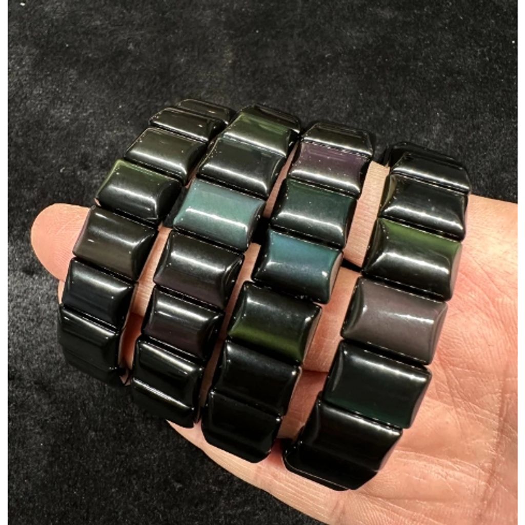 tw-11134207-7rasg-m2c5i5gxwkd6f0