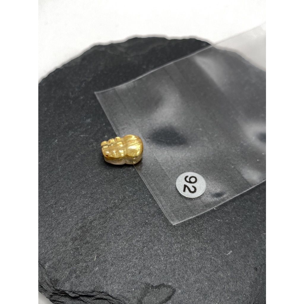 tw-11134201-7qukx-leo0wotwumg14c