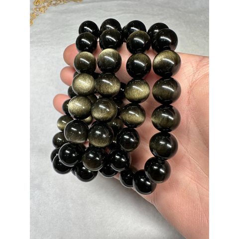 tw-11134207-23020-me4v4f83monv7c