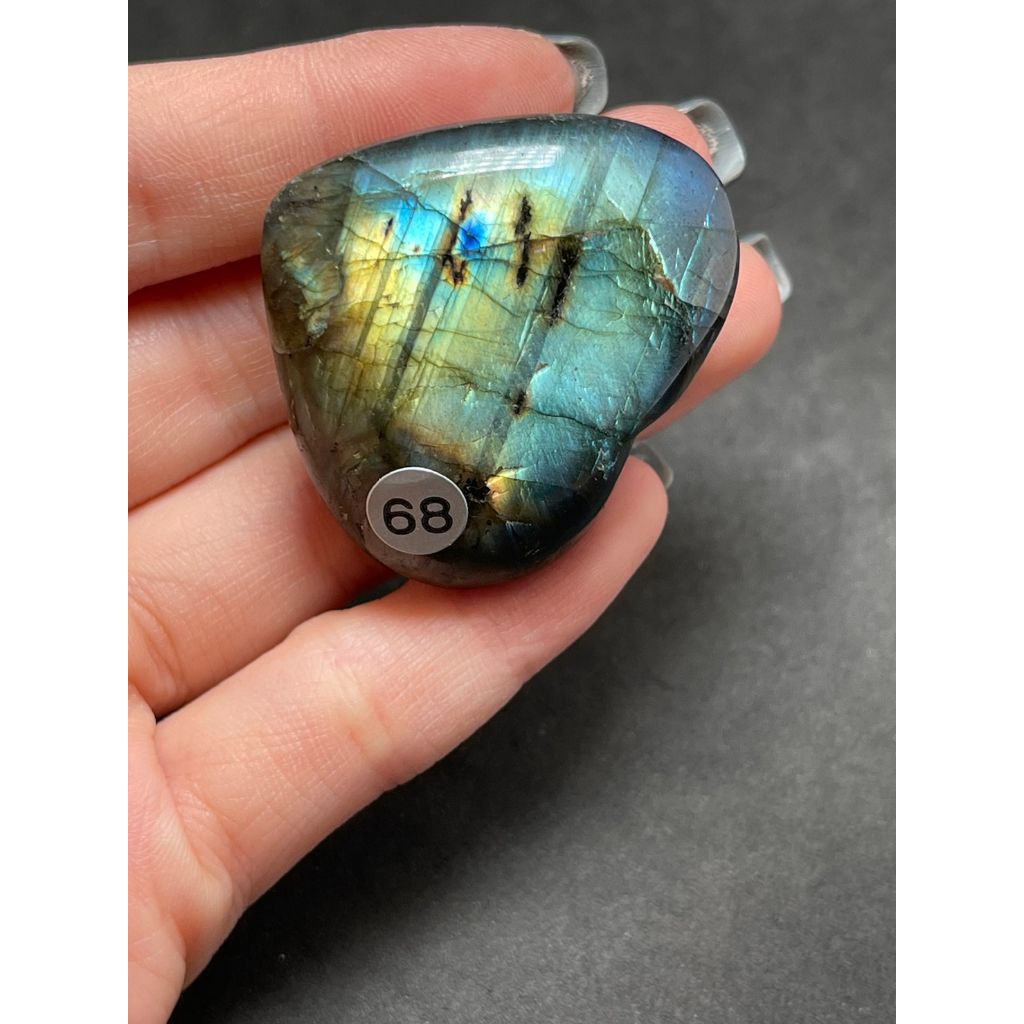 tw-11134207-23010-f6wshhw1djmvae