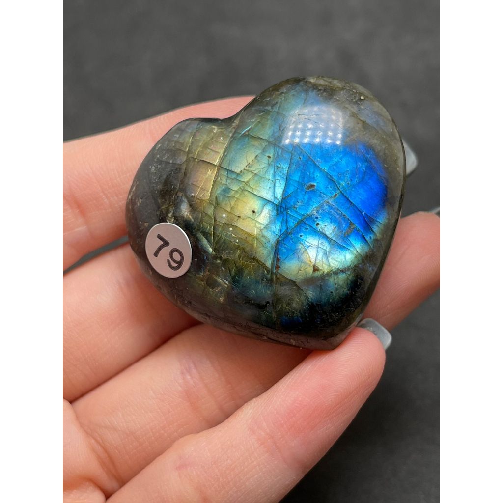 tw-11134207-23010-wfbas76zdjmvbf