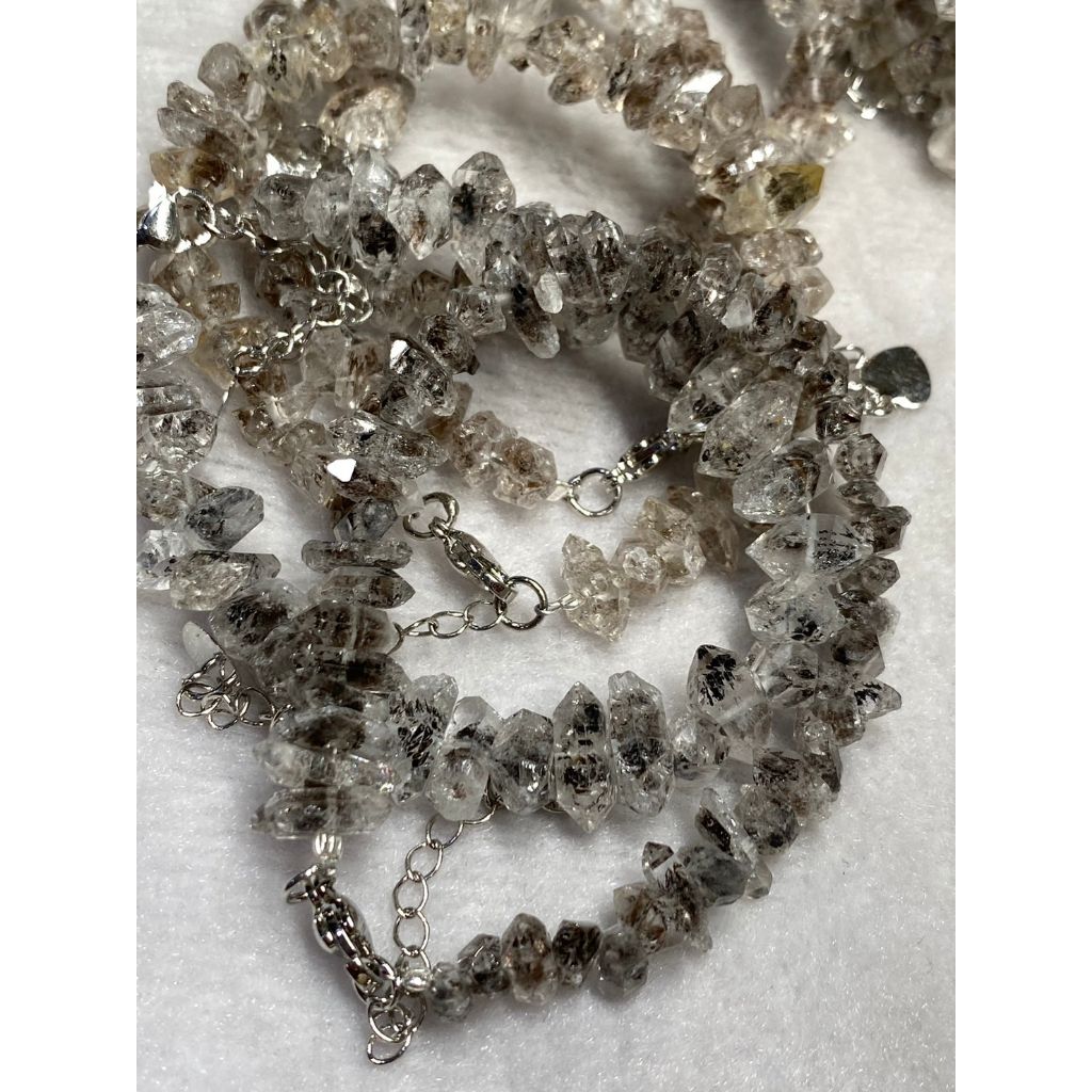 tw-11134207-7quky-lgeyhmz8p6i244