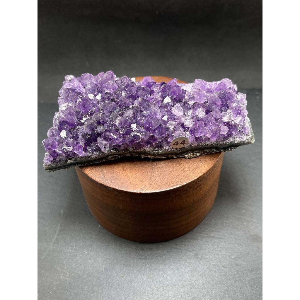 tw-11134207-7qul8-livp6xaajb5u84