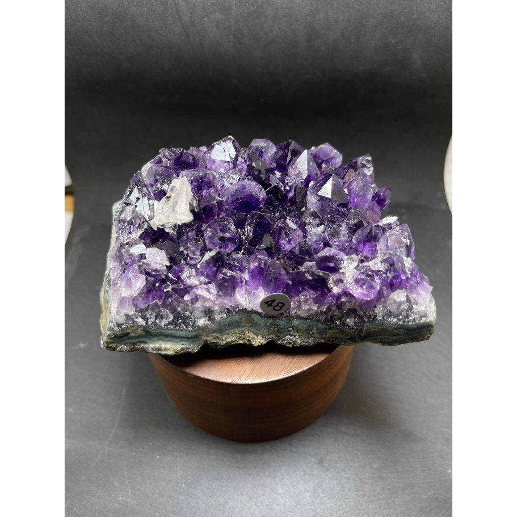 tw-11134207-7quky-livp6xaadow284