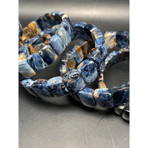 tw-11134207-23010-8yirvd5pqemv32