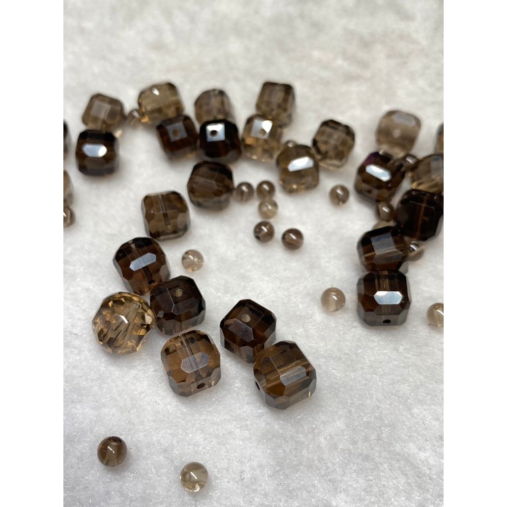 tw-11134207-7qul4-lg0fx2lv7z8q16