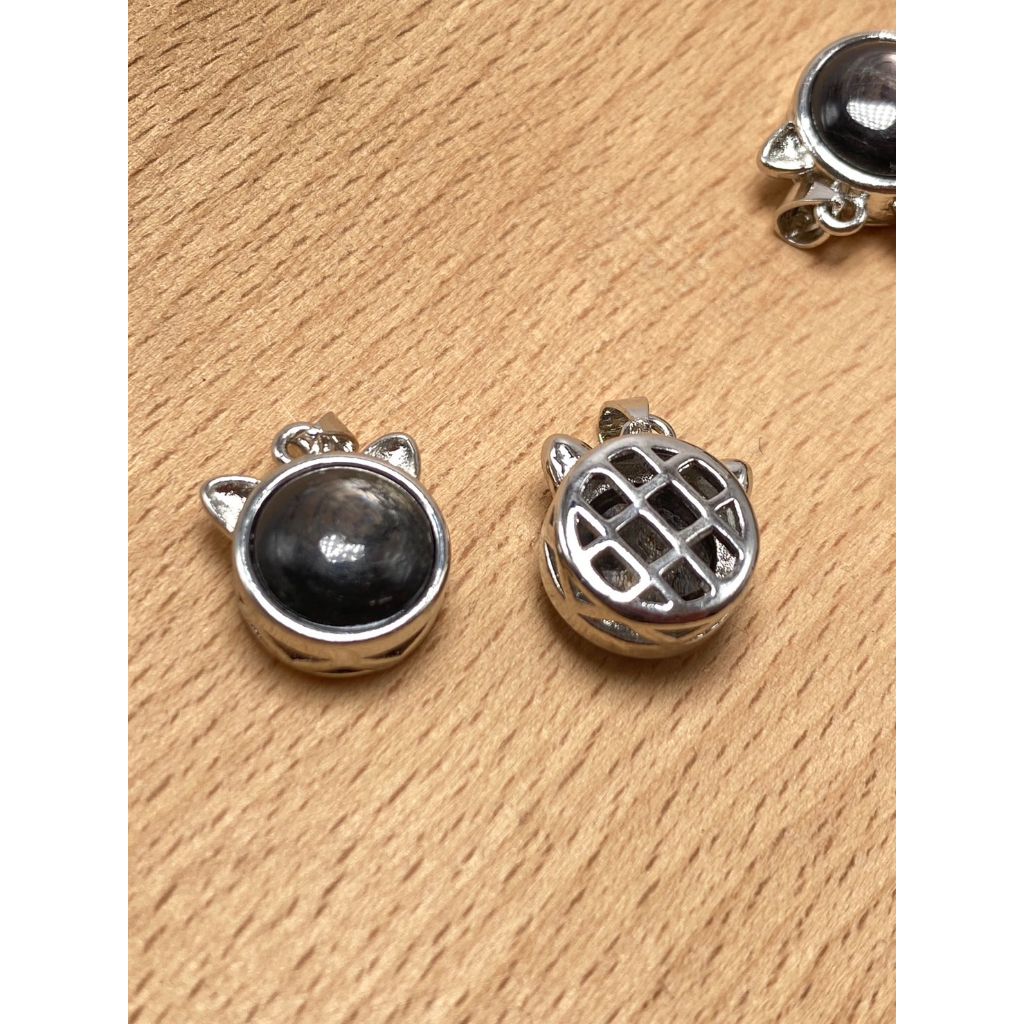 tw-11134207-23030-8b7toq8l6fov6e