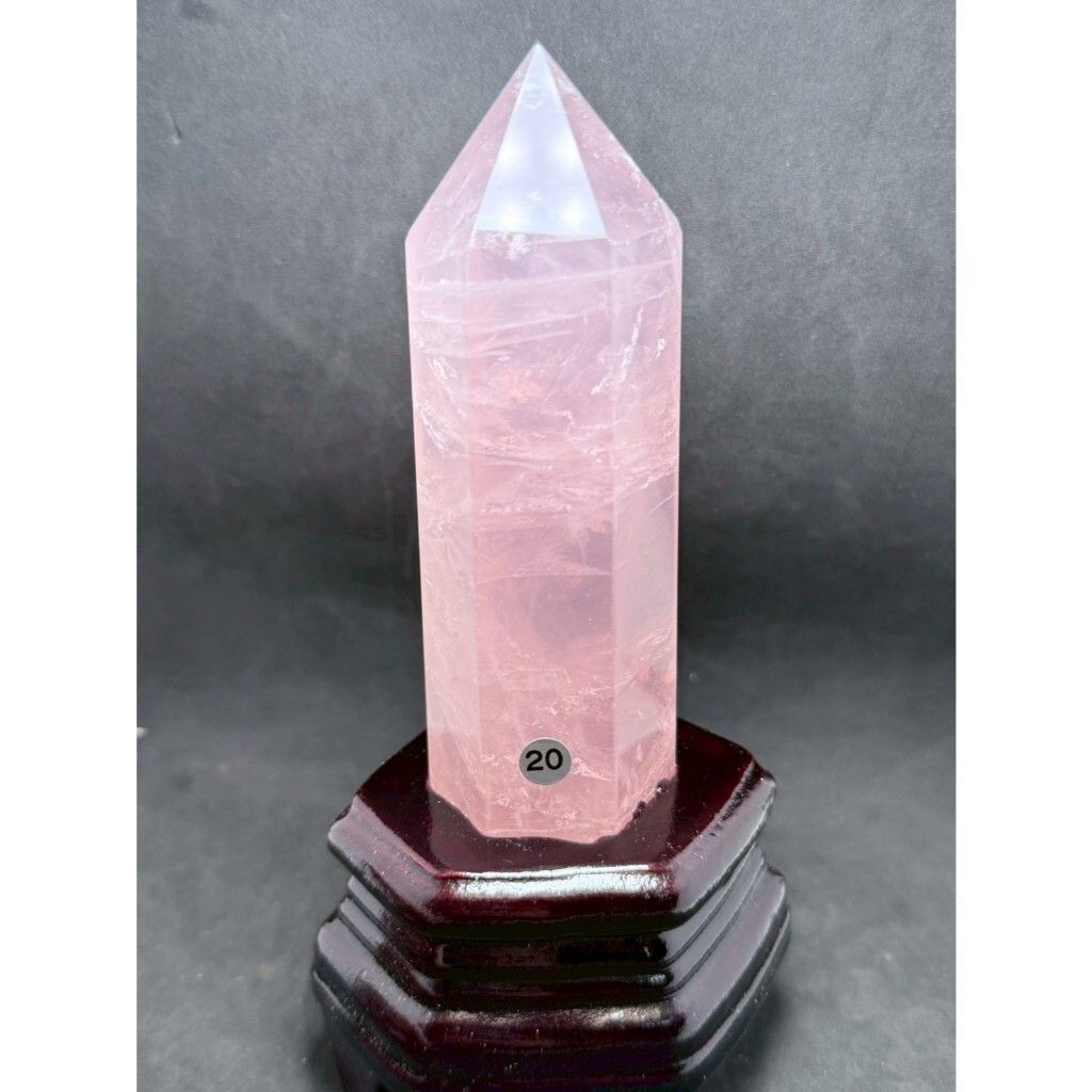 tw-11134207-81ztl-mib9ovxj46br7a