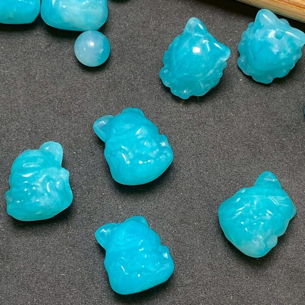 tw-11134207-820l5-mklyh98q0zye79