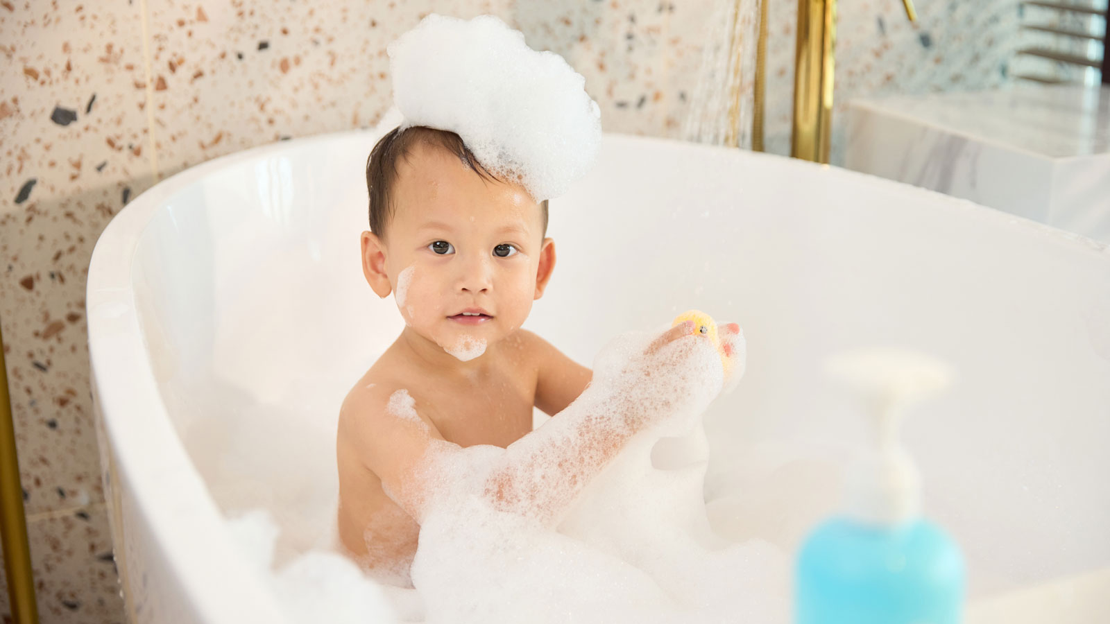 How to Bubble the Otter N Mama Way