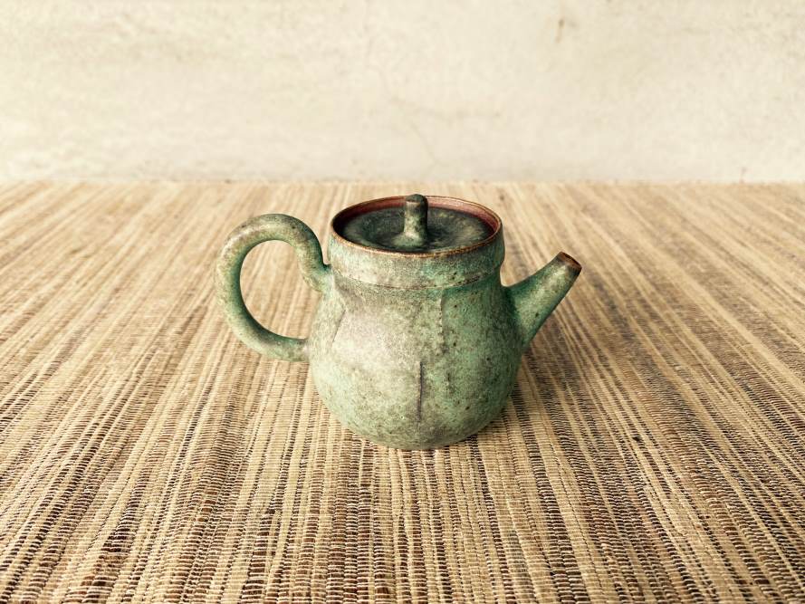 在醞釀的歲月裡閃耀—陶藝家李賢治慢工慢活的實用陶藝之路