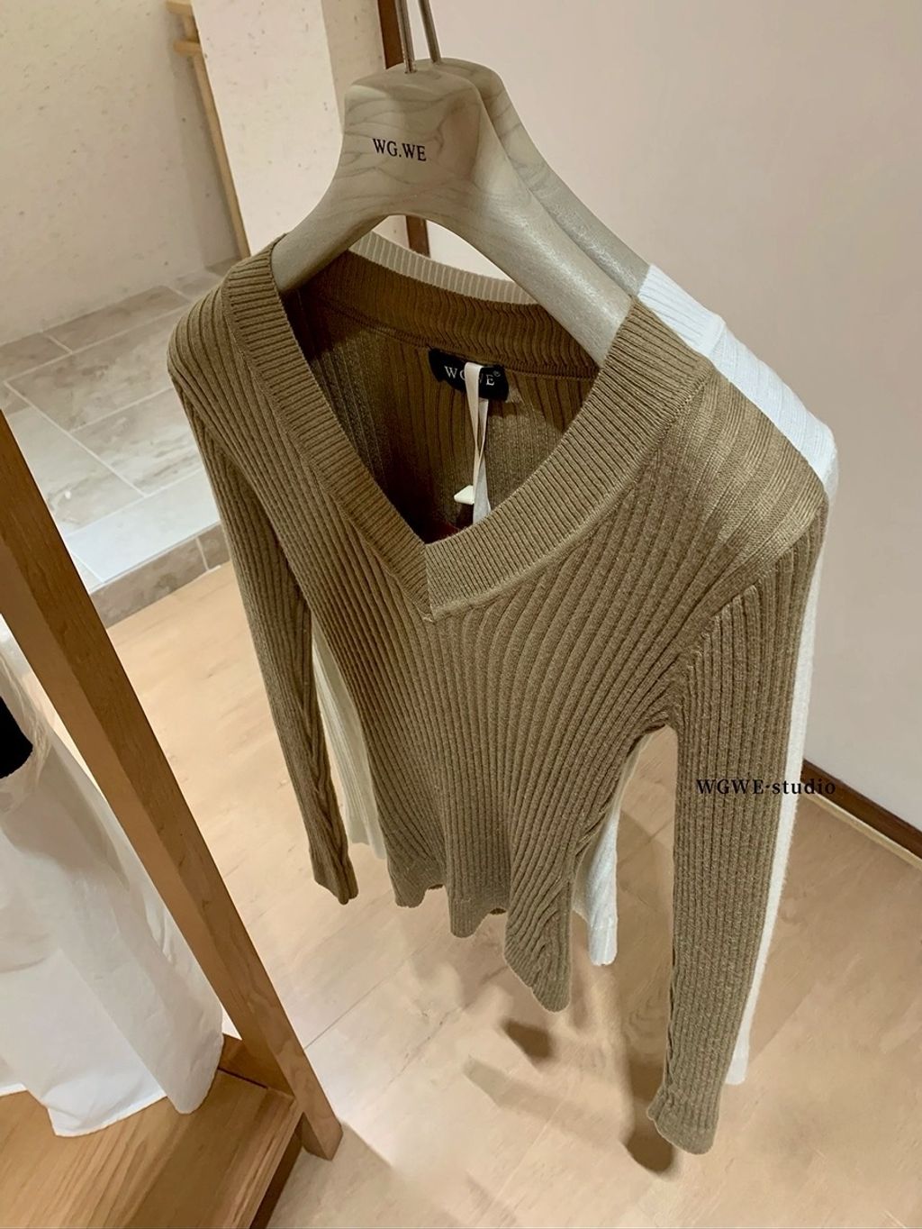 C97D7DA0-87C1-410D-818F-E94833DD8286