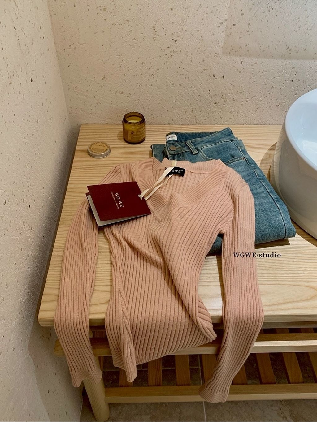 10F9DF28-71B9-4A5B-8452-4AAE5345BE95