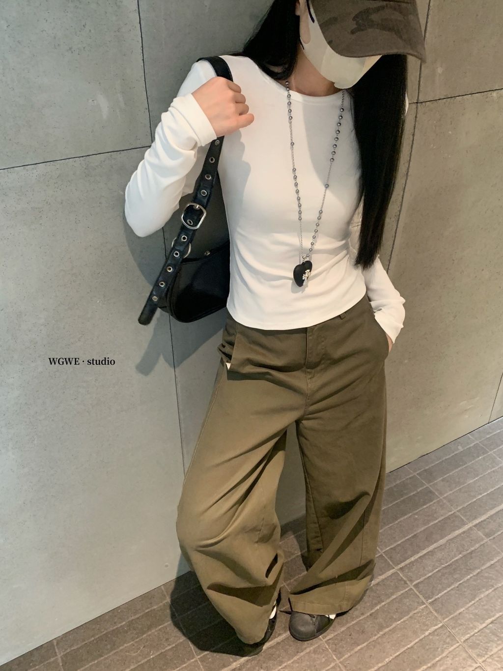 E2E85D93-6276-4895-A71F-664E53FF739E