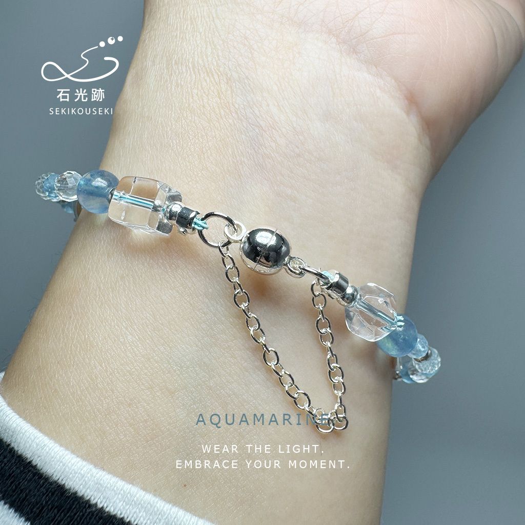 方糖白水晶海藍寶-實戴照片