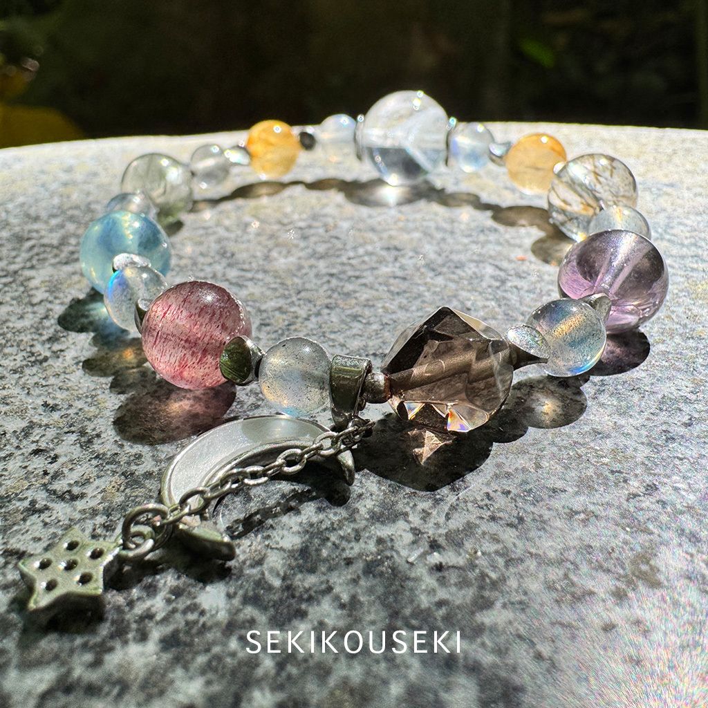 金字塔日月星辰_6