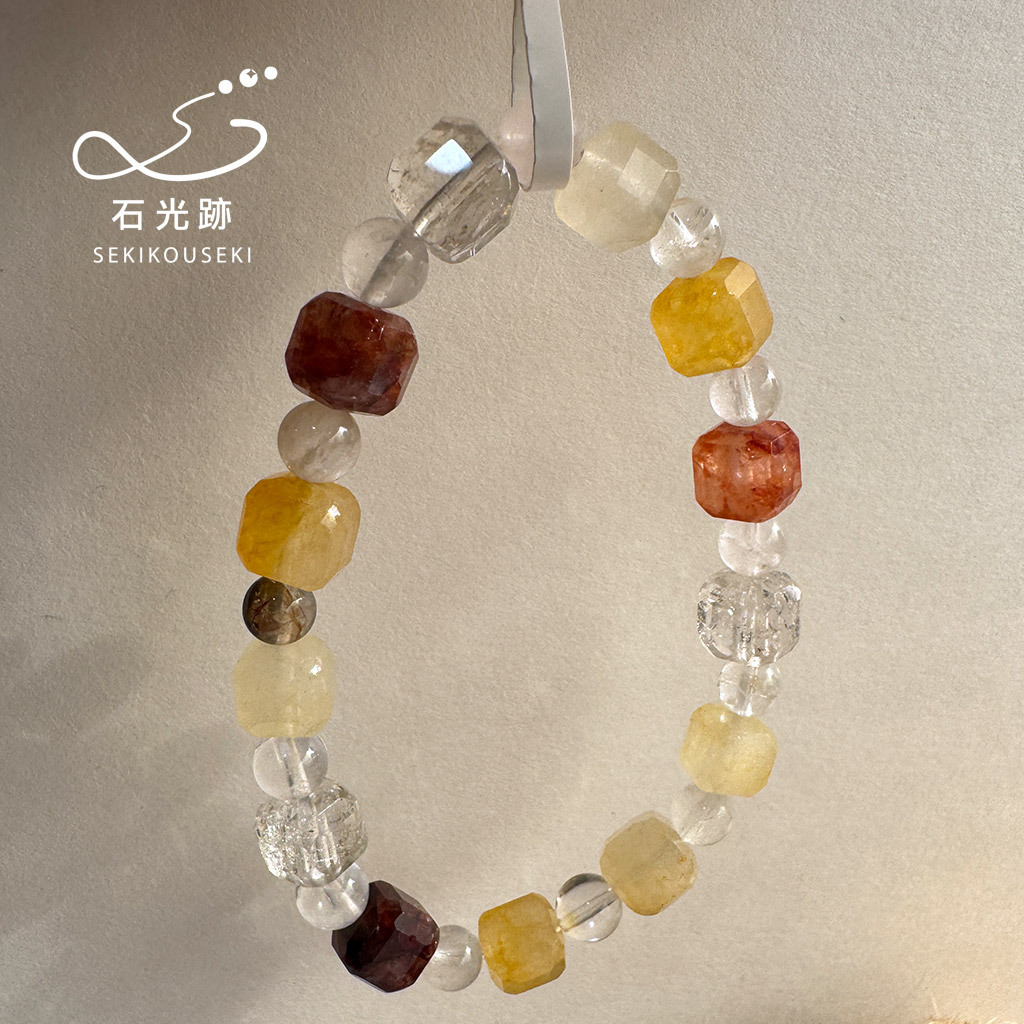 膠花手串