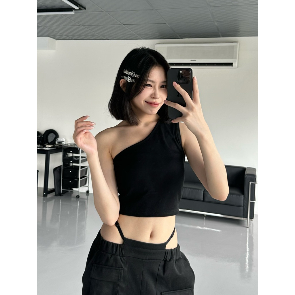 tw-11134207-7ra0o-mcaub38v0mjg75