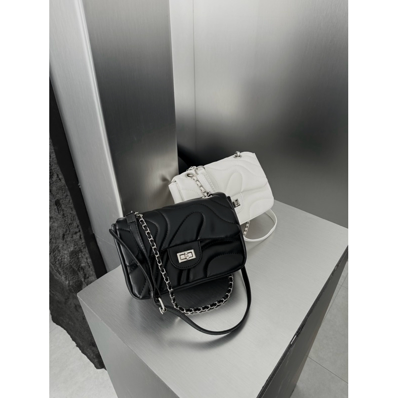 tw-11134207-7ras8-m5pg2oqmlswm69