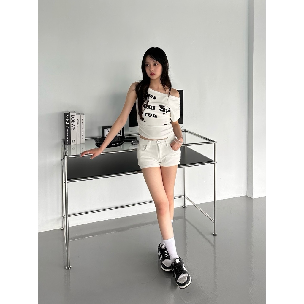 tw-11134207-7ra0j-mcart4yhwcijd2