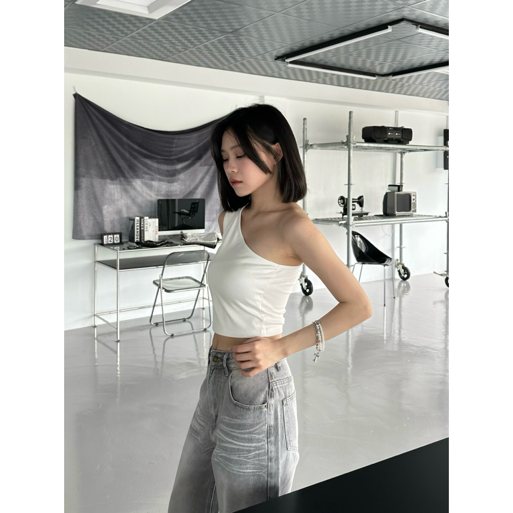 tw-11134207-7ra0m-mcatvtvgyfx812