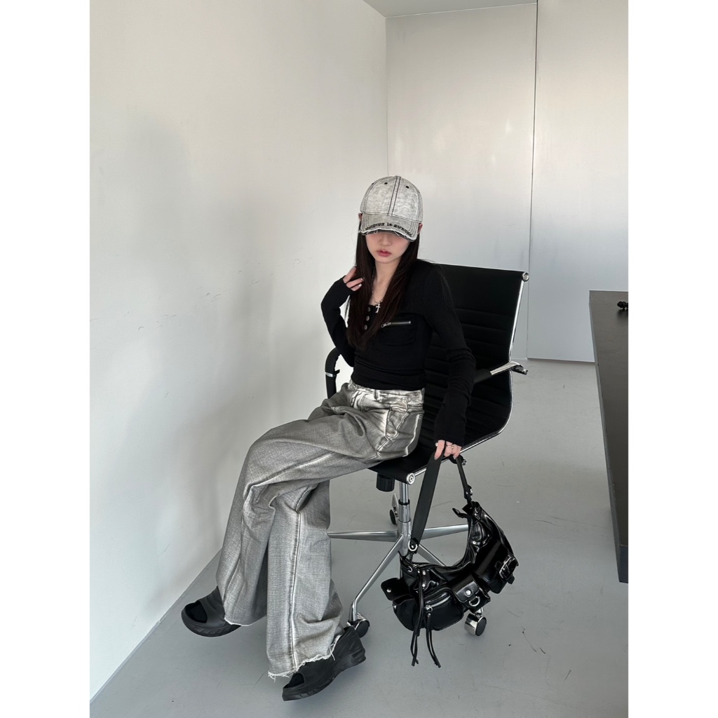 tw-11134207-7rbkd-m7uj7xeskiui87