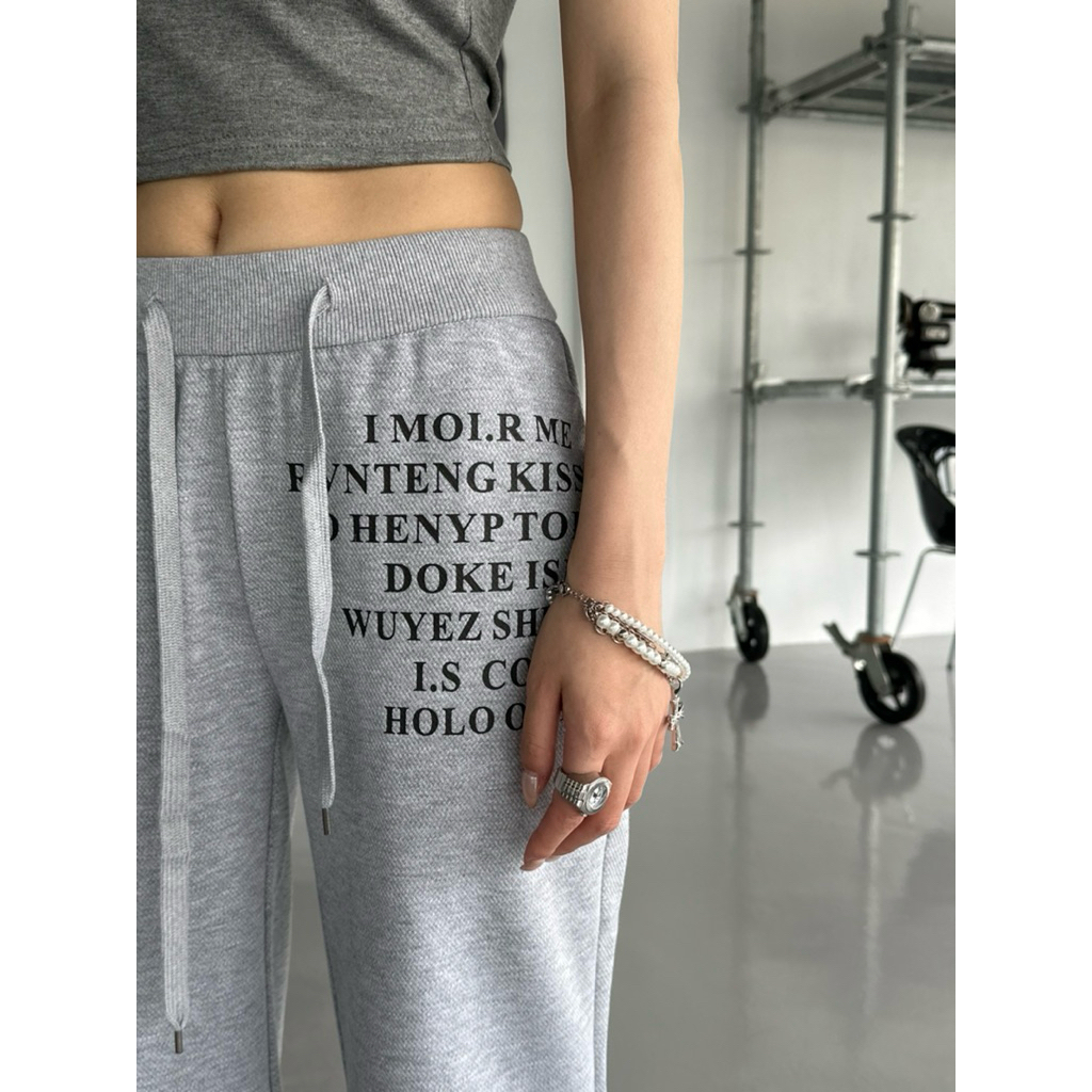 tw-11134207-7ra0j-mcauivf90f1810