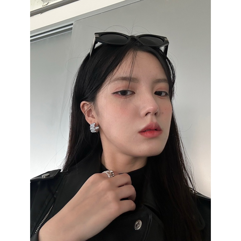 tw-11134207-7ras9-m5q1u8ubfbnxc8