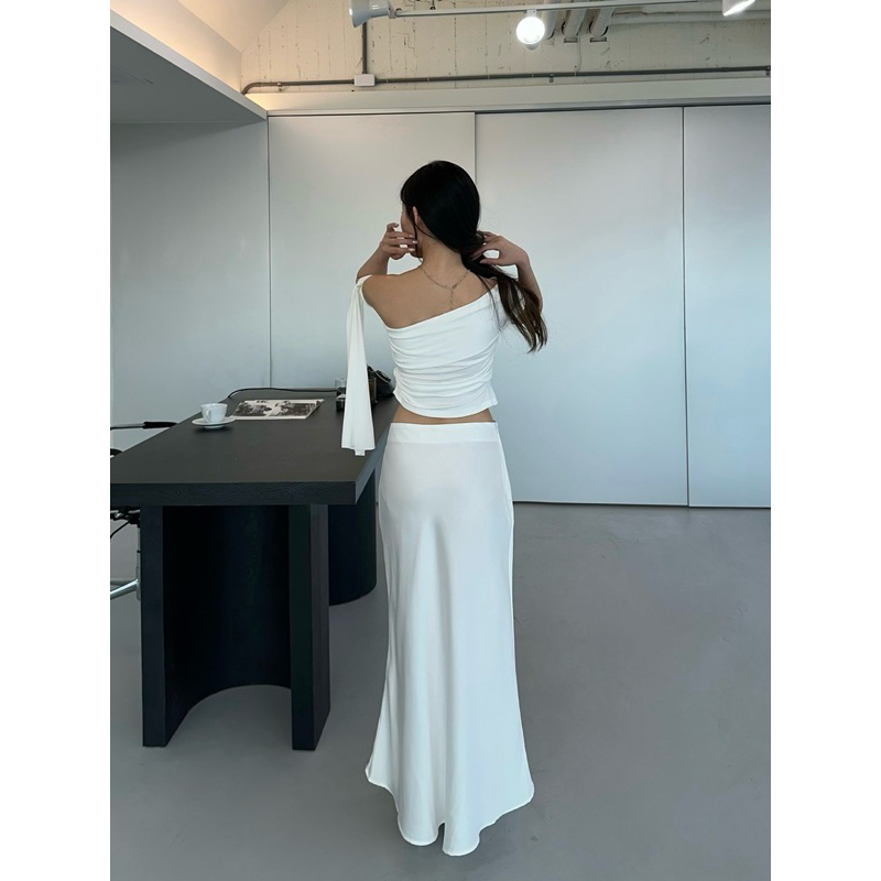 tw-11134207-7rbk0-m9u0rd69i67a90