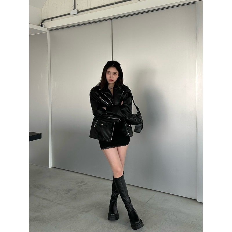 tw-11134207-7rasl-m5pix2xa8pzqee