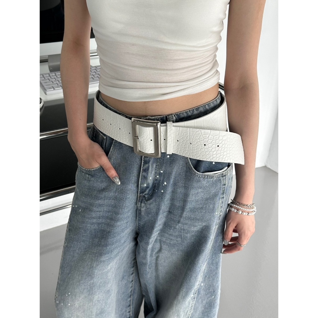 tw-11134207-7ra0l-mcari8ydidfy1b