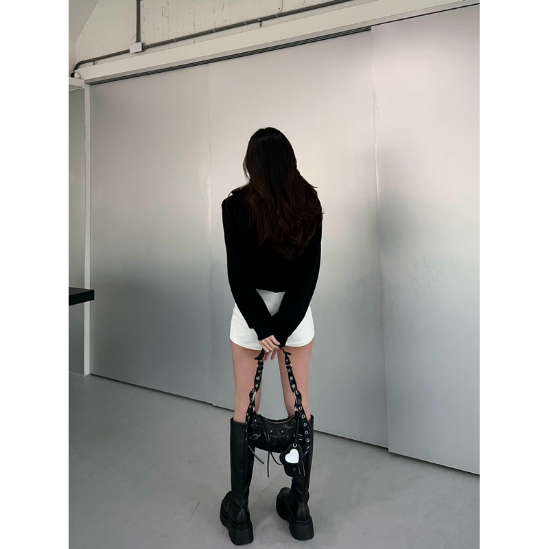 tw-11134207-7rasj-m5rdv8v4smd272