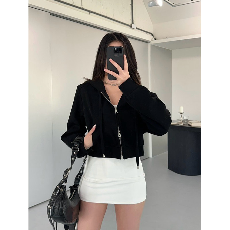 tw-11134207-7ras9-m5rdv8uuvu46d1