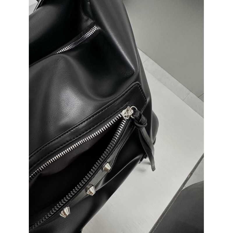 tw-11134207-7rasc-m5pflxa9lxyu96