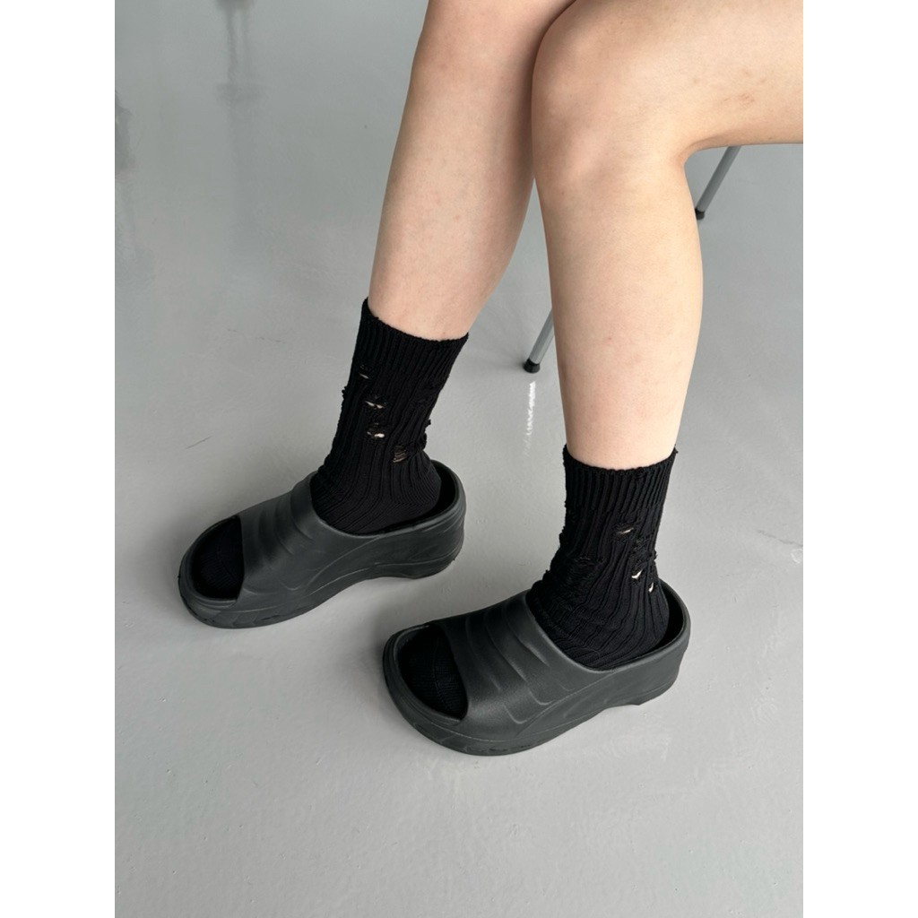 tw-11134207-7ra0m-mcaurm7qcpb0be