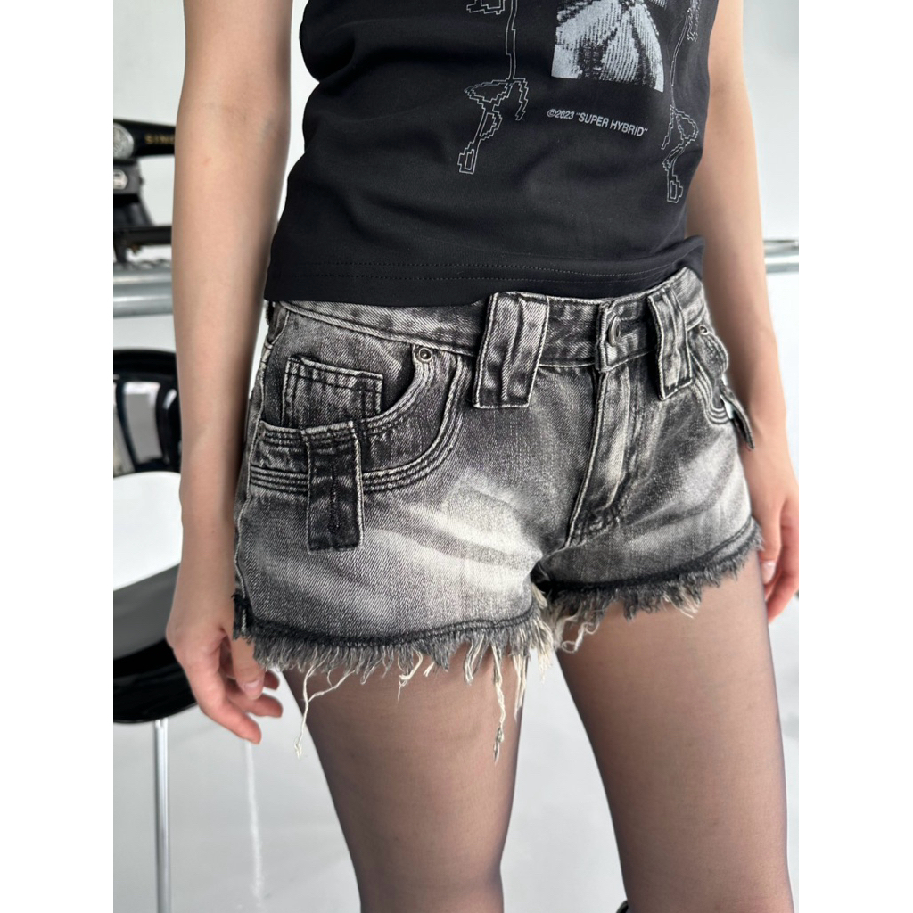 tw-11134207-7ra0k-mcatzgbk2a8r7f