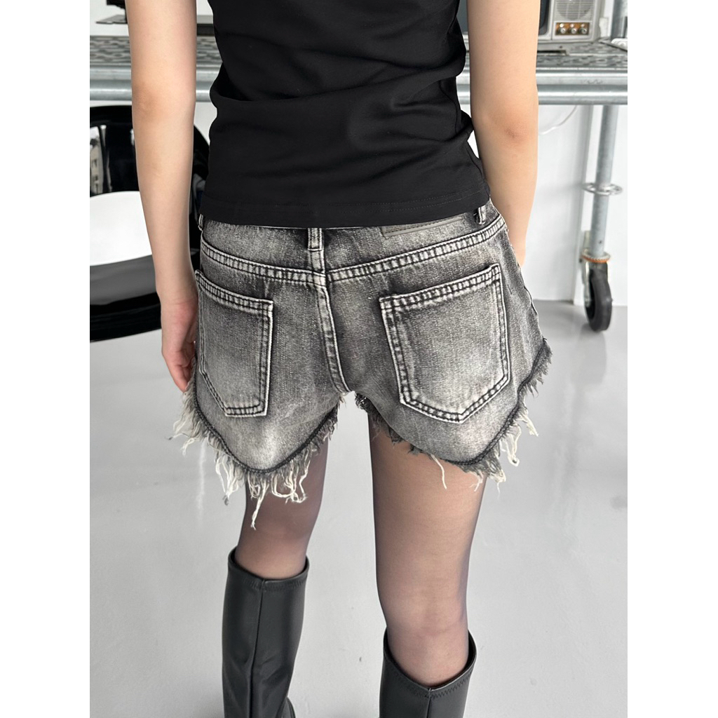 tw-11134207-7ra0m-mcatzgba5hzvdd