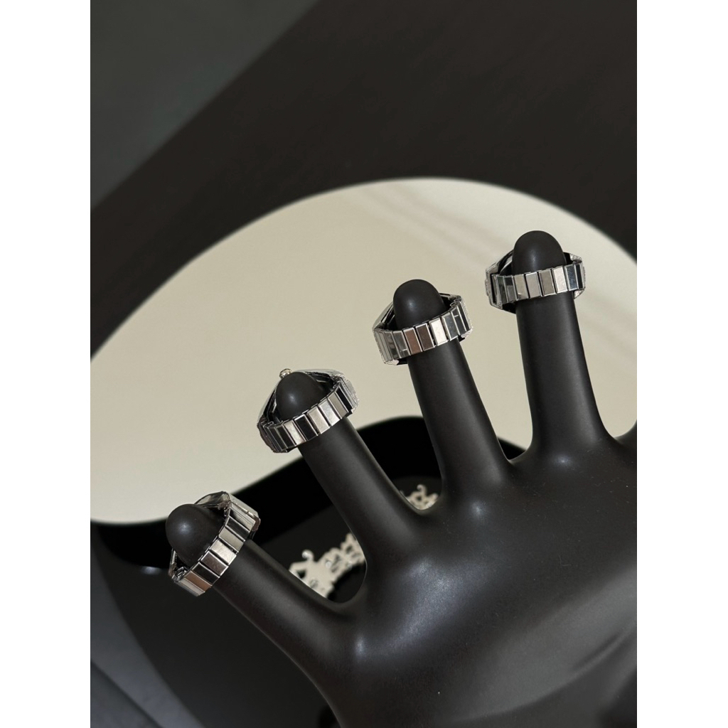 tw-11134207-7ra0m-mcaulpcfuzx703