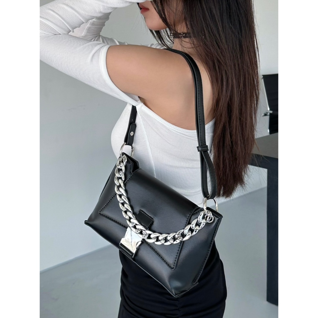 tw-11134207-7rbk3-m7ab8hqz8uv667