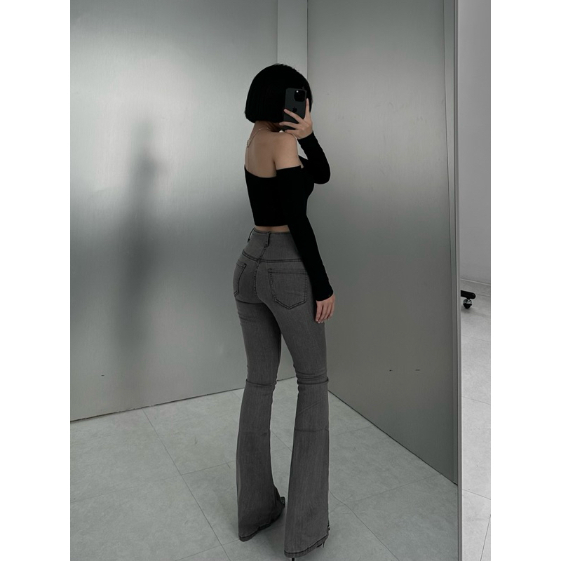 tw-11134207-7rasm-m5oi9sk4hstye8