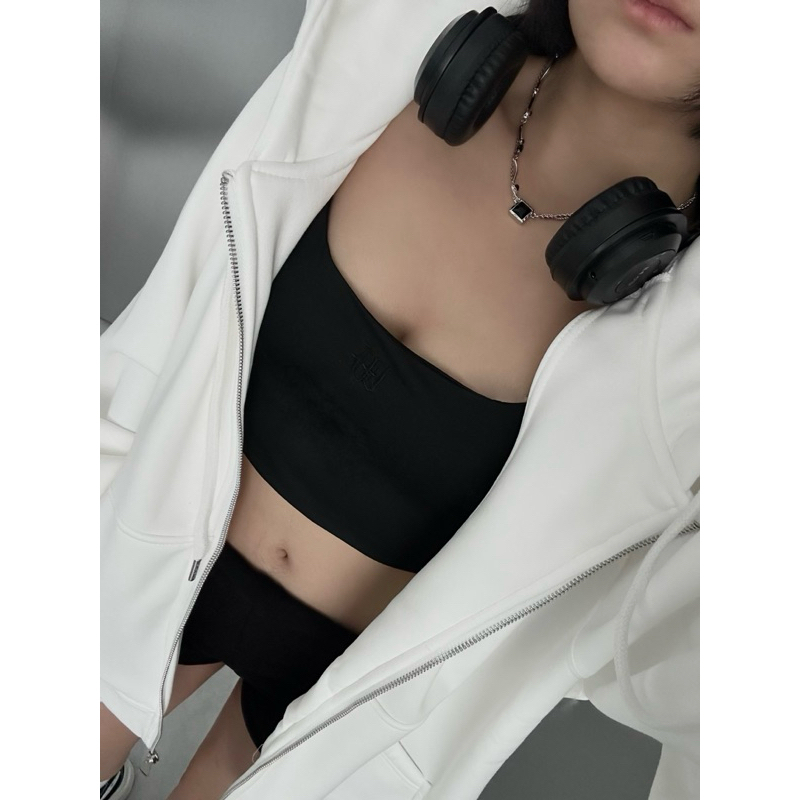 tw-11134207-7rasd-m5pnix37mmuuc7