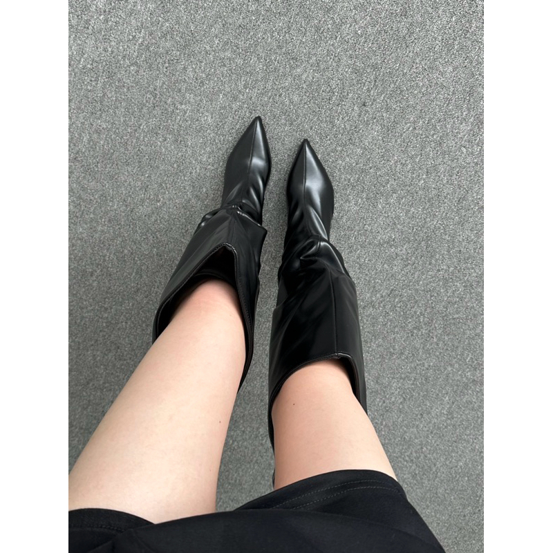 tw-11134207-7rbk5-m95v1i2iiaqu05