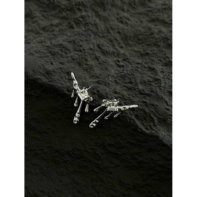 tw-11134207-7ras9-m5pdcj8jdp5i67