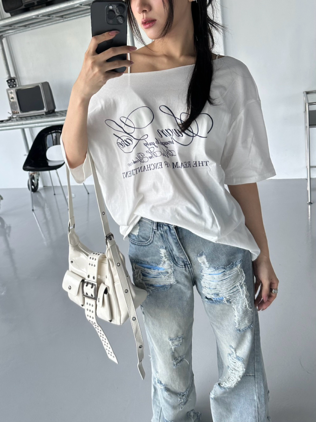 tw-11134207-81ztj-meu89j704bnq74