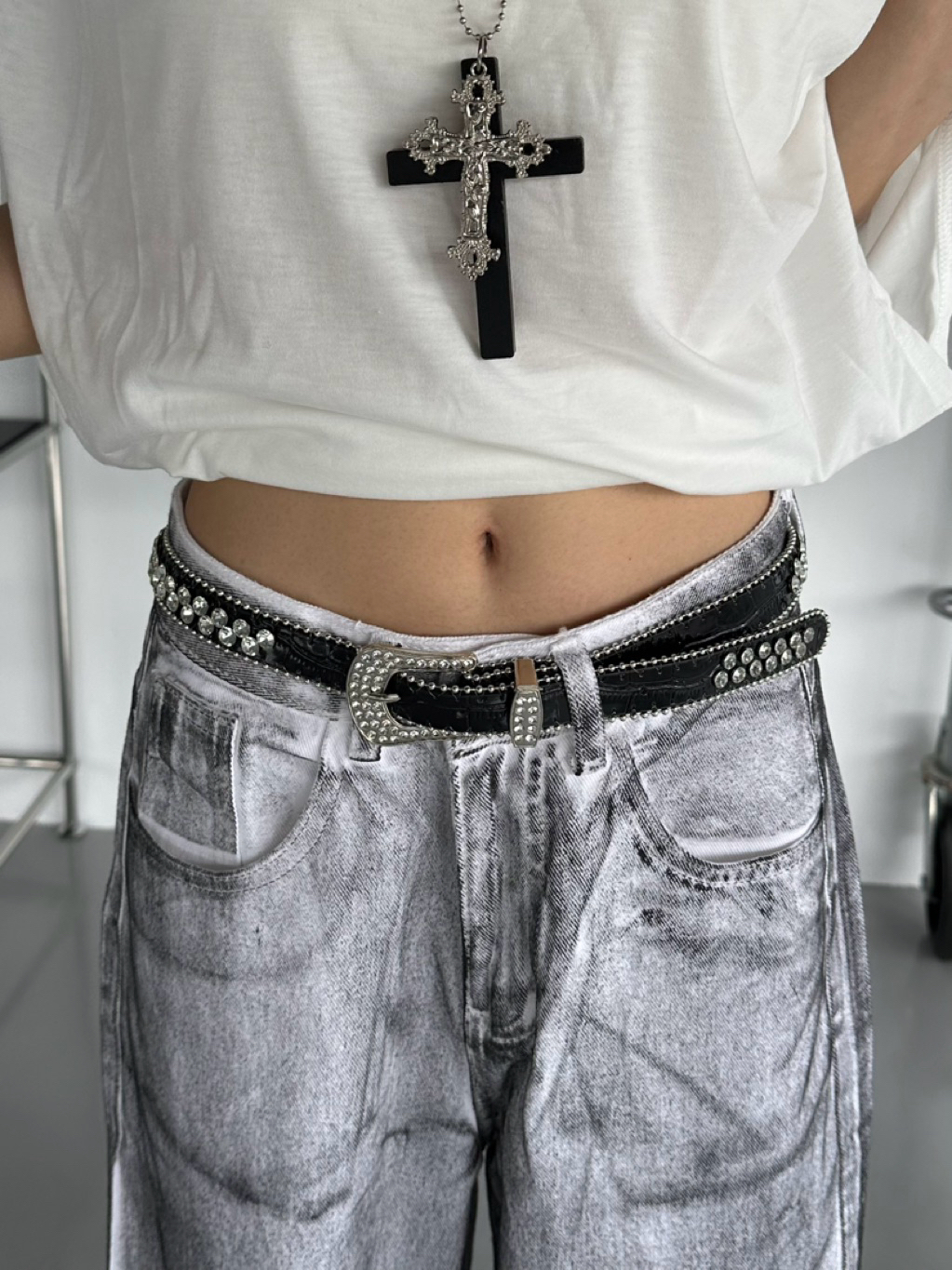 tw-11134207-81ztg-meu0zrjcdts777