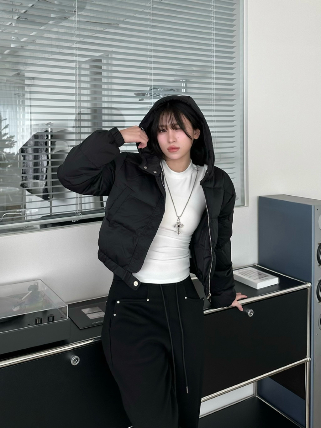 tw-11134207-81ztq-mjhznai94tmu4f