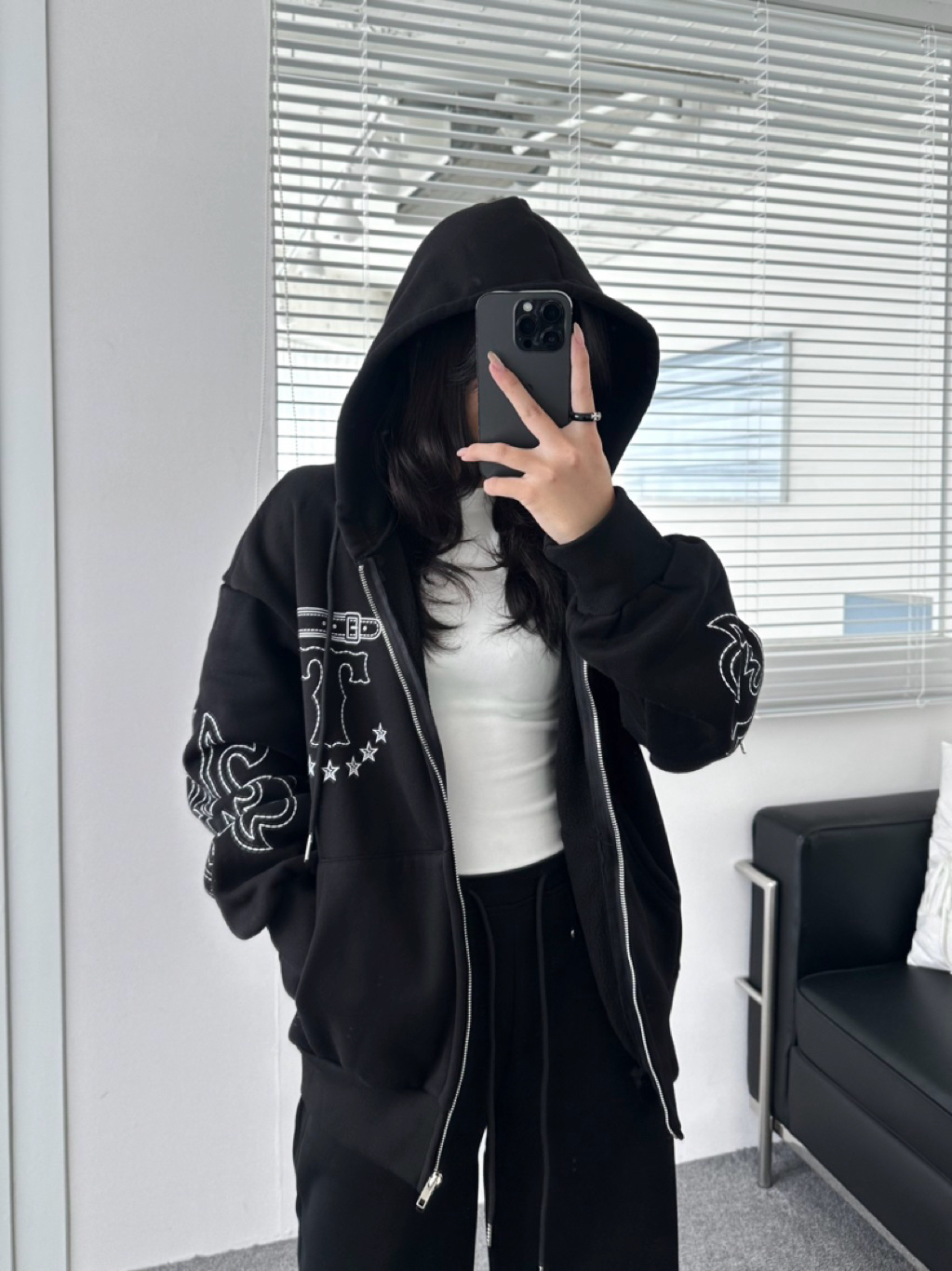 tw-11134207-81ztg-mjhz764z7g1ud6