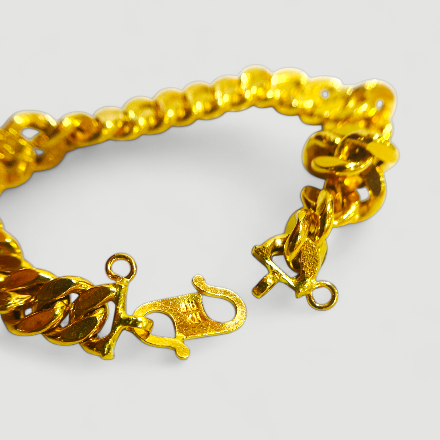 916 Curb Link Bracelet